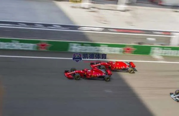 F1赛车视频欣赏（全场最佳瞬间集锦）-第3张图片-www.211178.com_果博福布斯